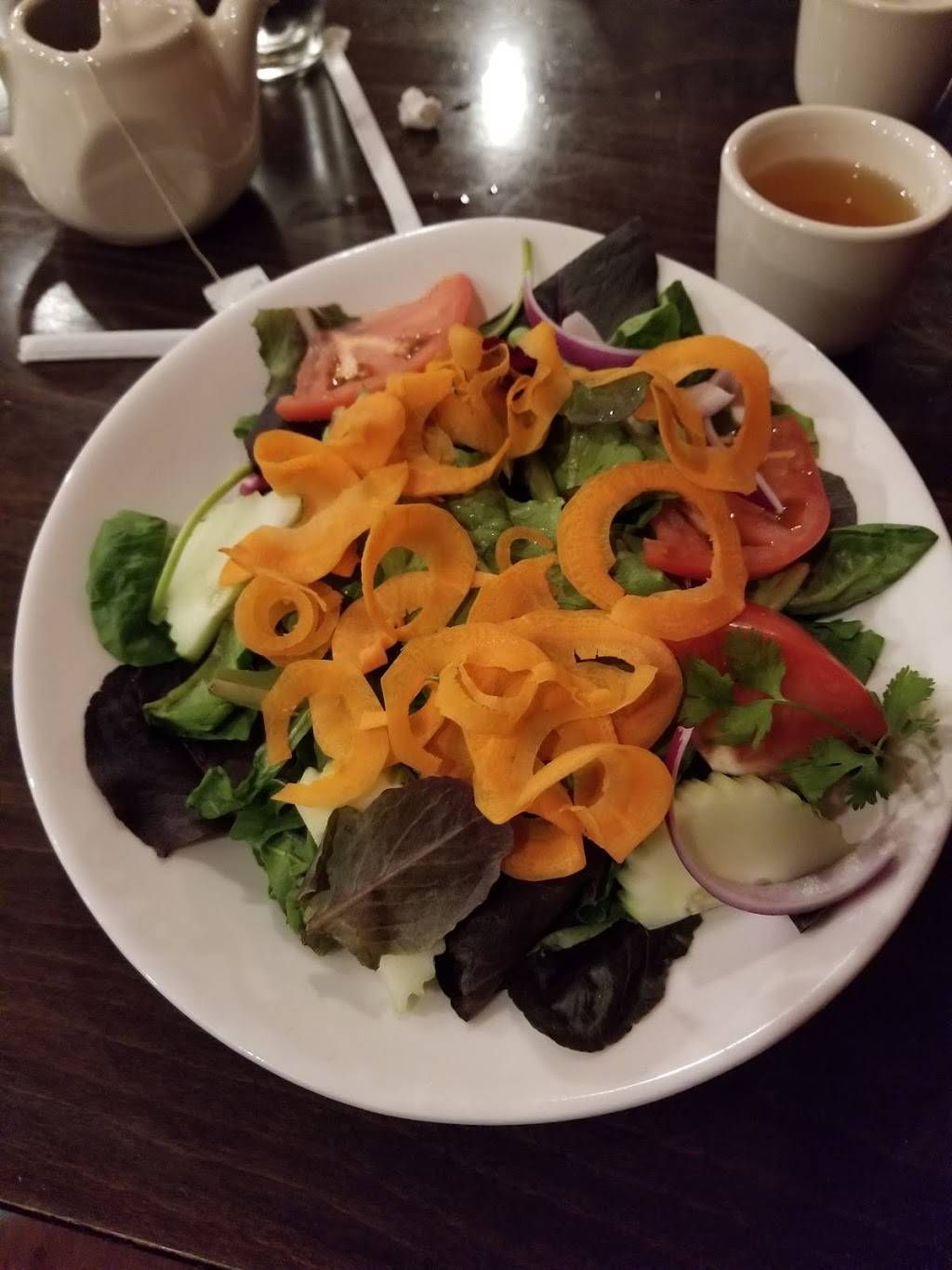 Simply Thai | restaurant | 323 Wallace Ave, Louisville, KY 40207, USA | 5028999670 OR +1 502-899-9670