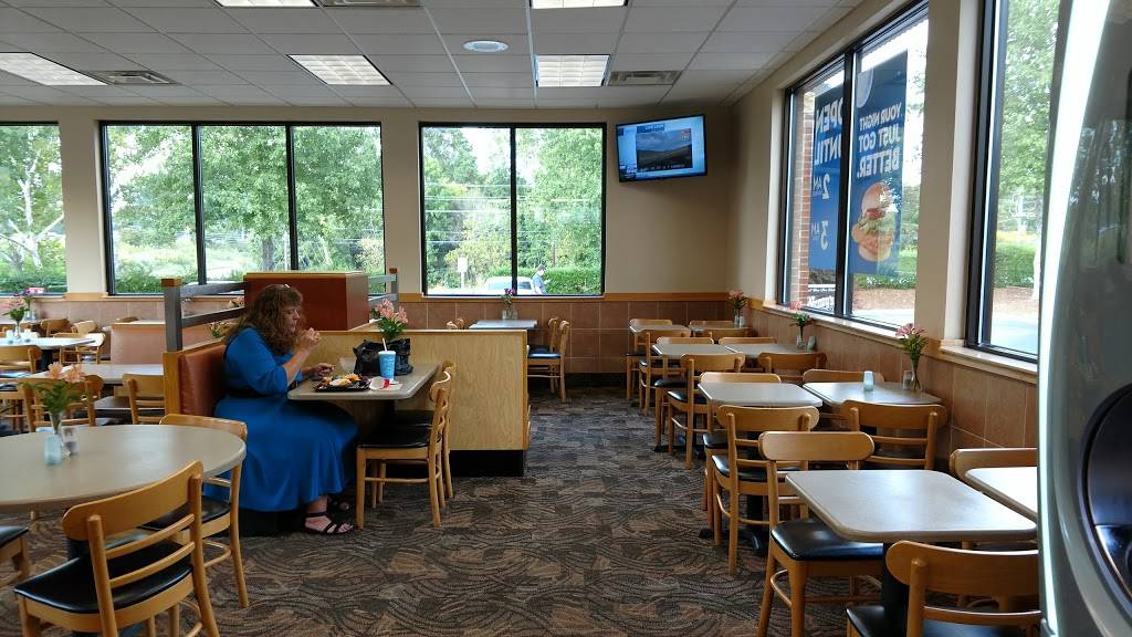 Wendys | restaurant | 7900 Arrowridge Blvd, Charlotte, NC 28273, USA | 7045256652 OR +1 704-525-6652