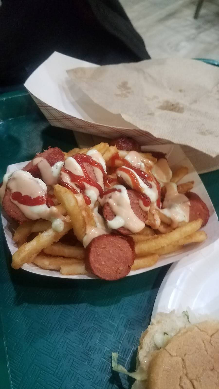 BANANA KING - JERSEY CITY | restaurant | 665 Newark Ave, Jersey City, NJ 07306, USA | 5512209090 OR +1 551-220-9090