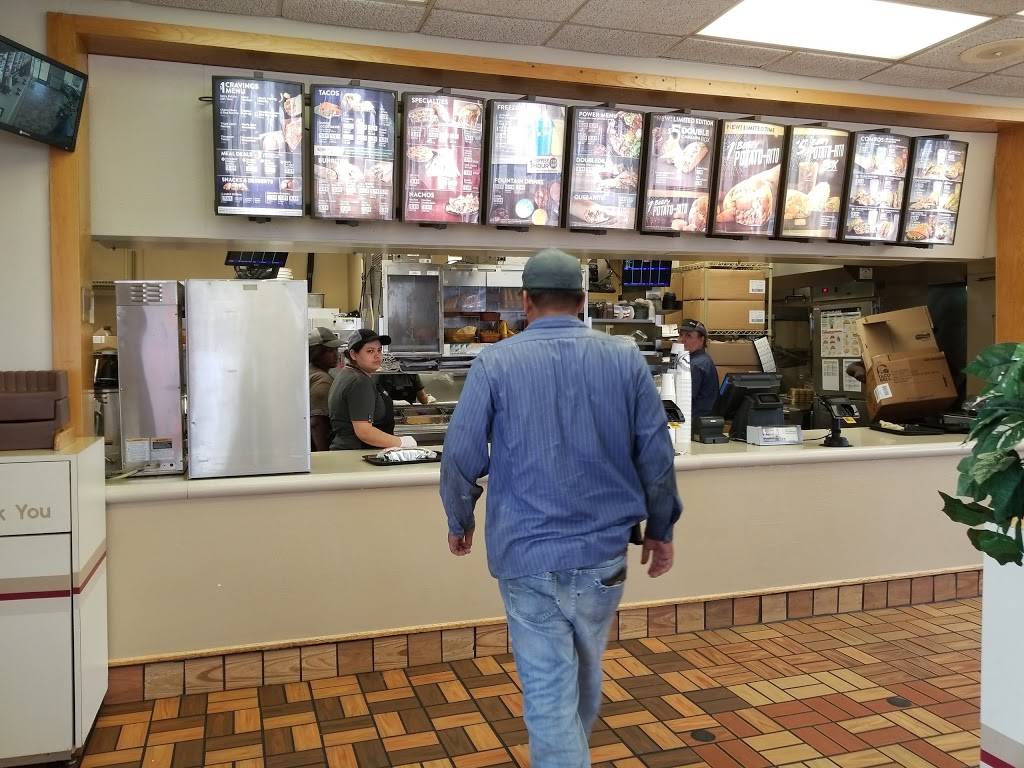 Taco Bell | meal takeaway | 5575 N Jim Miller Rd, Dallas, TX 75228, USA | 2143812309 OR +1 214-381-2309