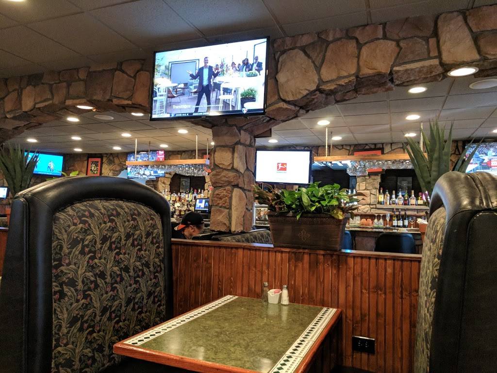 El Tejado Denver | restaurant | 2651 S Broadway, Denver, CO 80210, USA | 3037223987 OR +1 303-722-3987