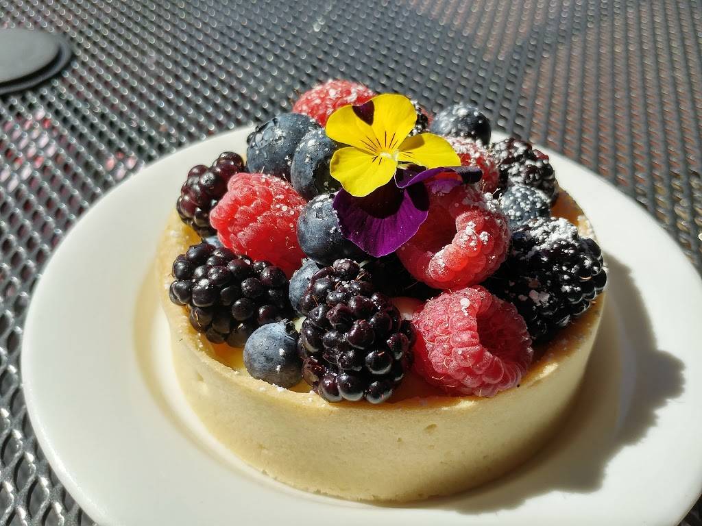 Julians Patisserie and Cafe | bakery | 6610 Folsom-Auburn Rd #7, Folsom, CA 95630, USA | 9169364735 OR +1 916-936-4735