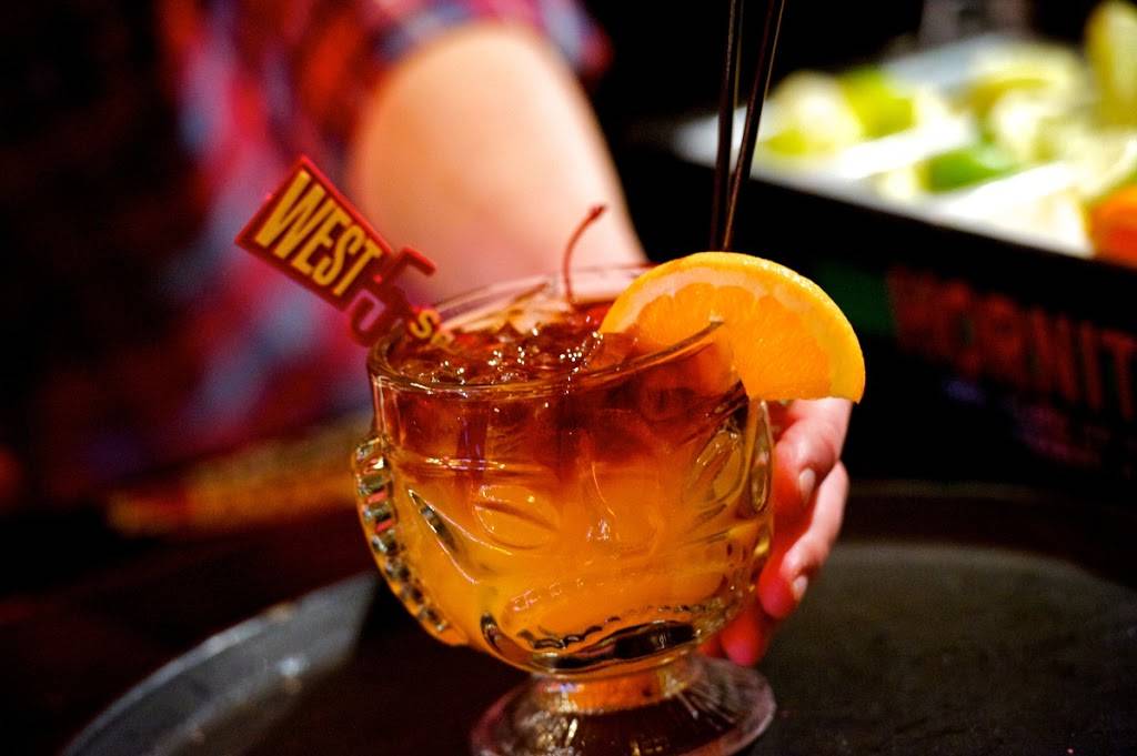 West 5 | restaurant | 4539 California Ave SW, Seattle, WA 98116, USA | 2069351966 OR +1 206-935-1966