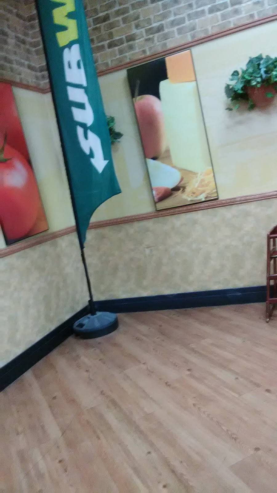 Subway | restaurant | 25 Tobias Boland Way, Worcester, MA 01607, USA | 5087548590 OR +1 508-754-8590