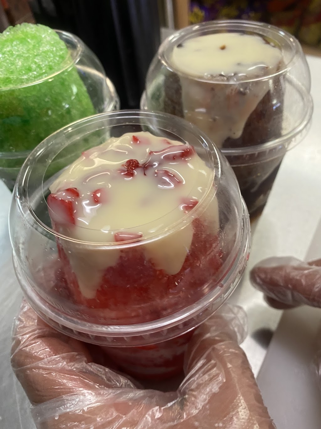 Anas Fruit & Ice Cream | restaurant | 333 Union Ave #209, Bakersfield, CA 93307, USA | 6614893017 OR +1 661-489-3017