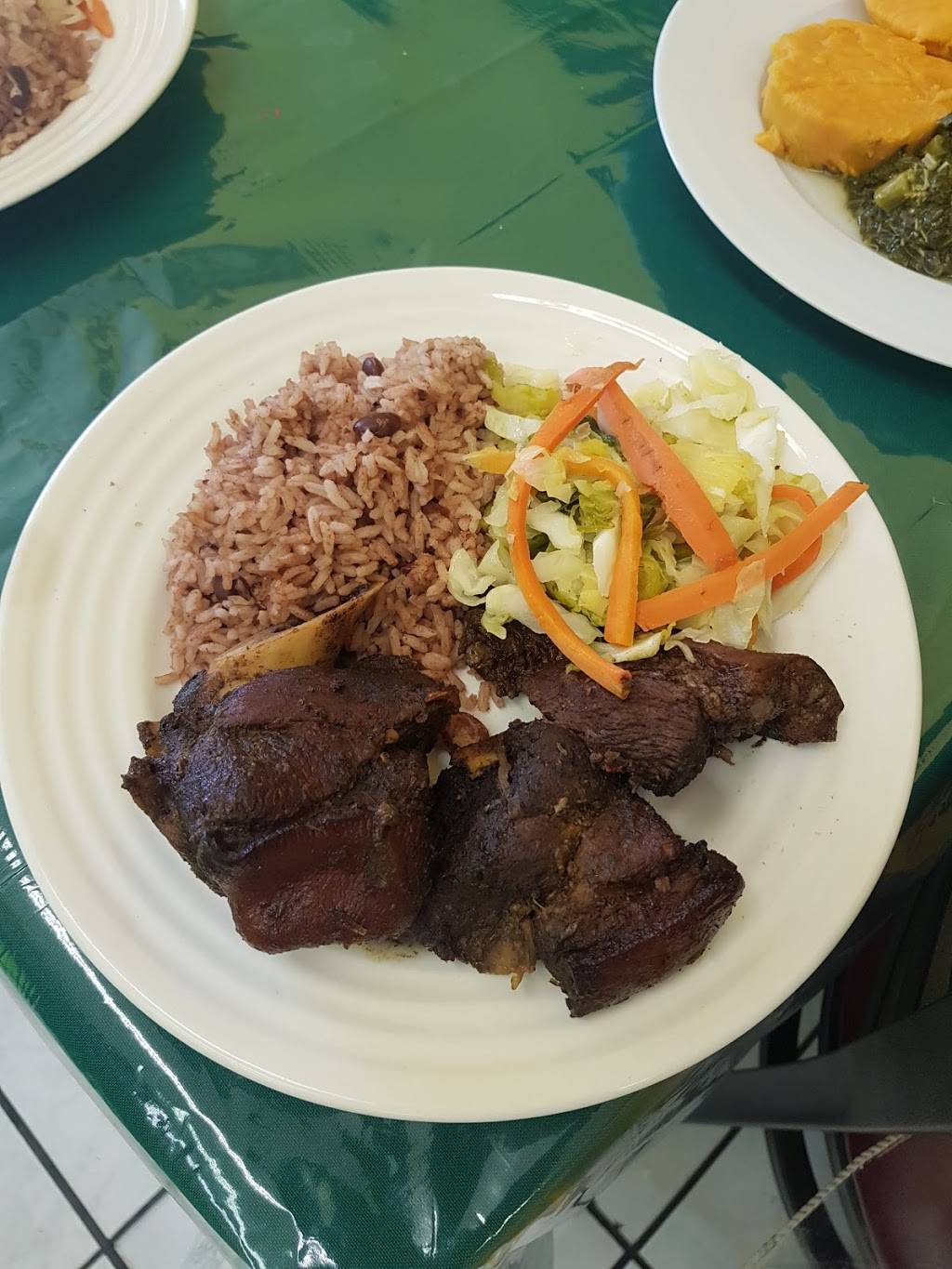 Mamas Caribbean Delight | restaurant | 532 S State Rd 7, Plantation, FL 33317, USA | 7542006509 OR +1 754-200-6509