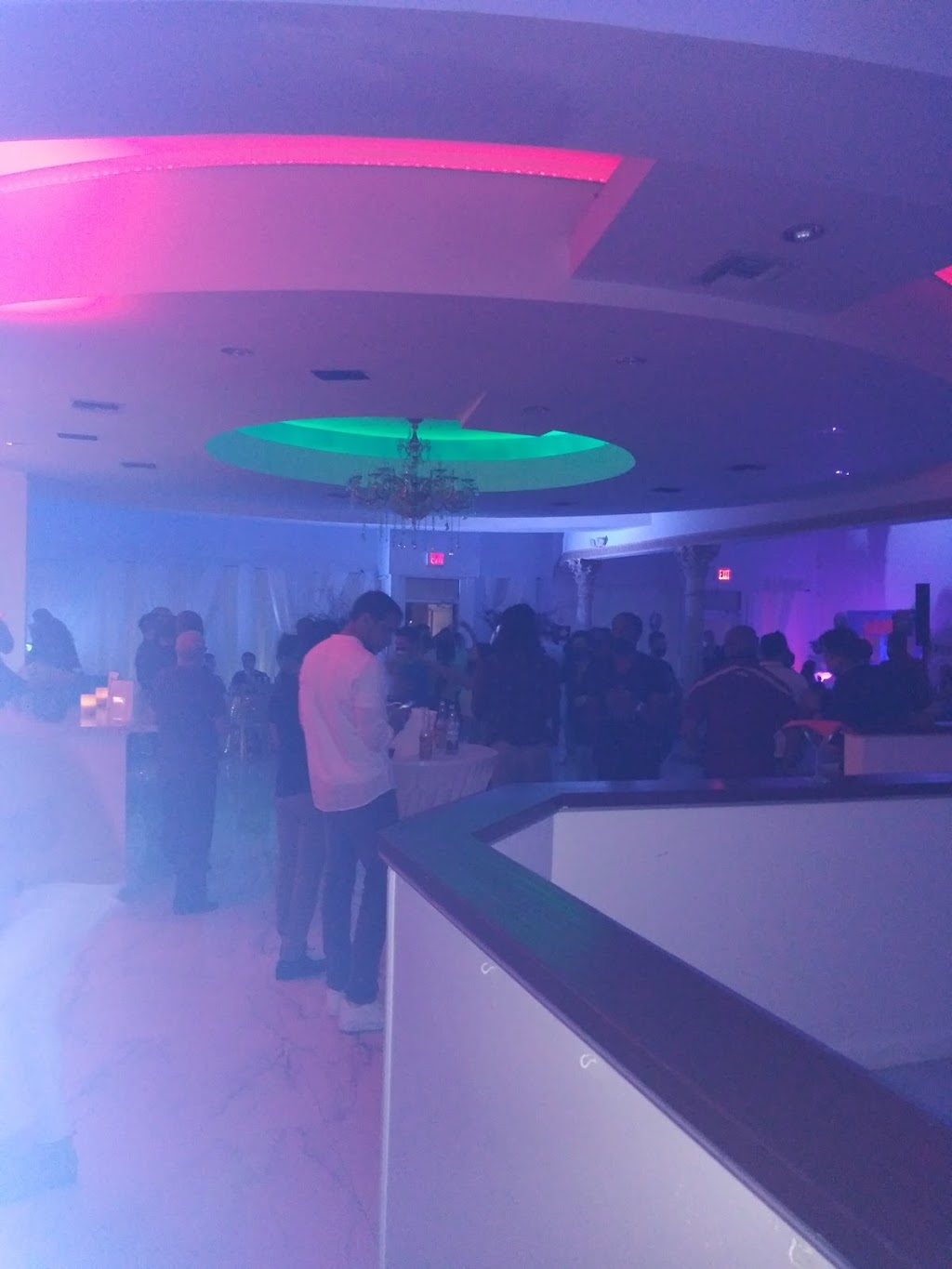 CHATEAU DE THIERRY INC | restaurant | 2029 Harrison St, Hollywood, FL 33020, USA | 9543624586 OR +1 954-362-4586