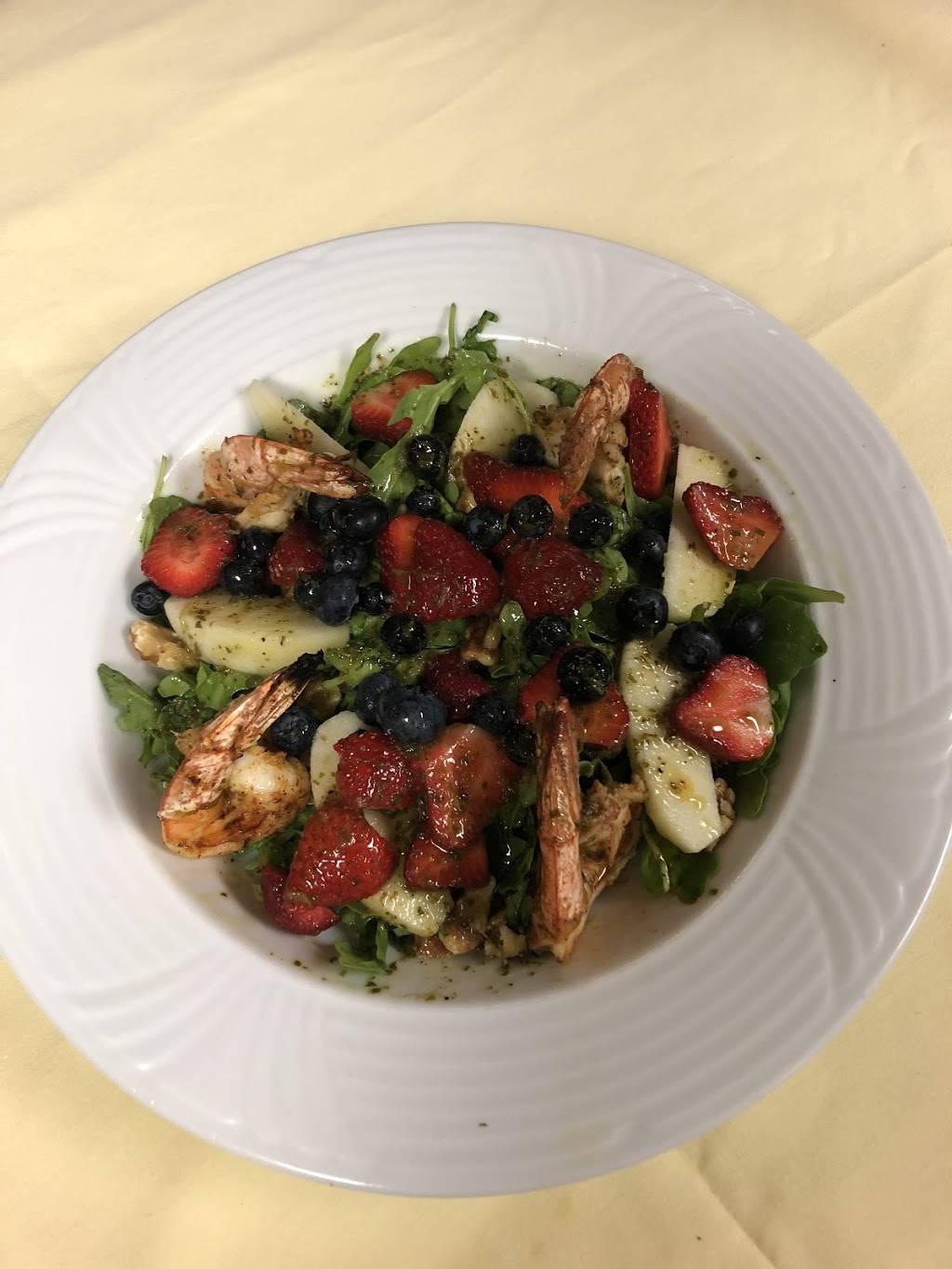 Montclair House Grill | restaurant | 12 Church St, Montclair, NJ 07042, USA | 9735099600 OR +1 973-509-9600