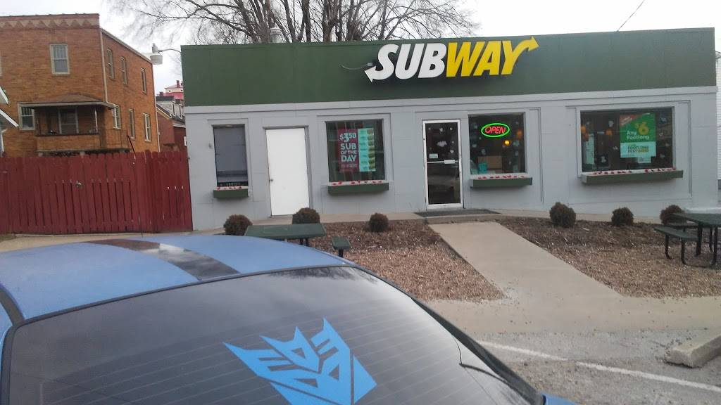 Subway Restaurants | restaurant | 305 Market St, Hermann, MO 65041, USA | 5734868821 OR +1 573-486-8821