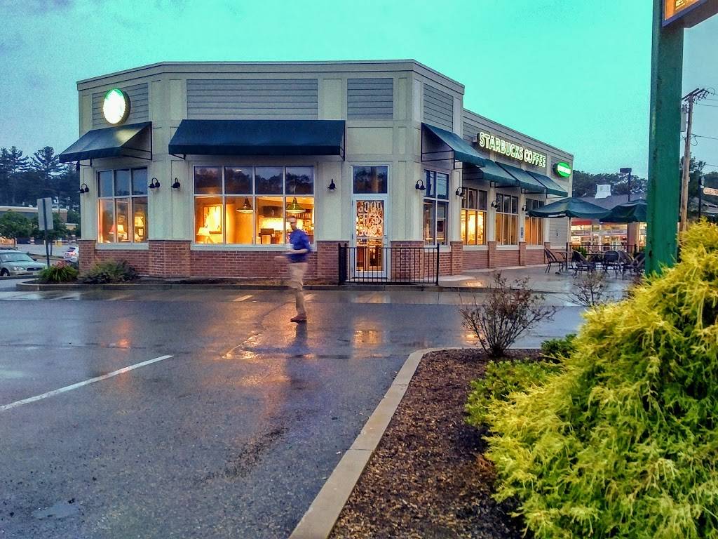 Starbucks | cafe | 985 US-1, Walpole, MA 02081, USA | 5086682701 OR +1 508-668-2701