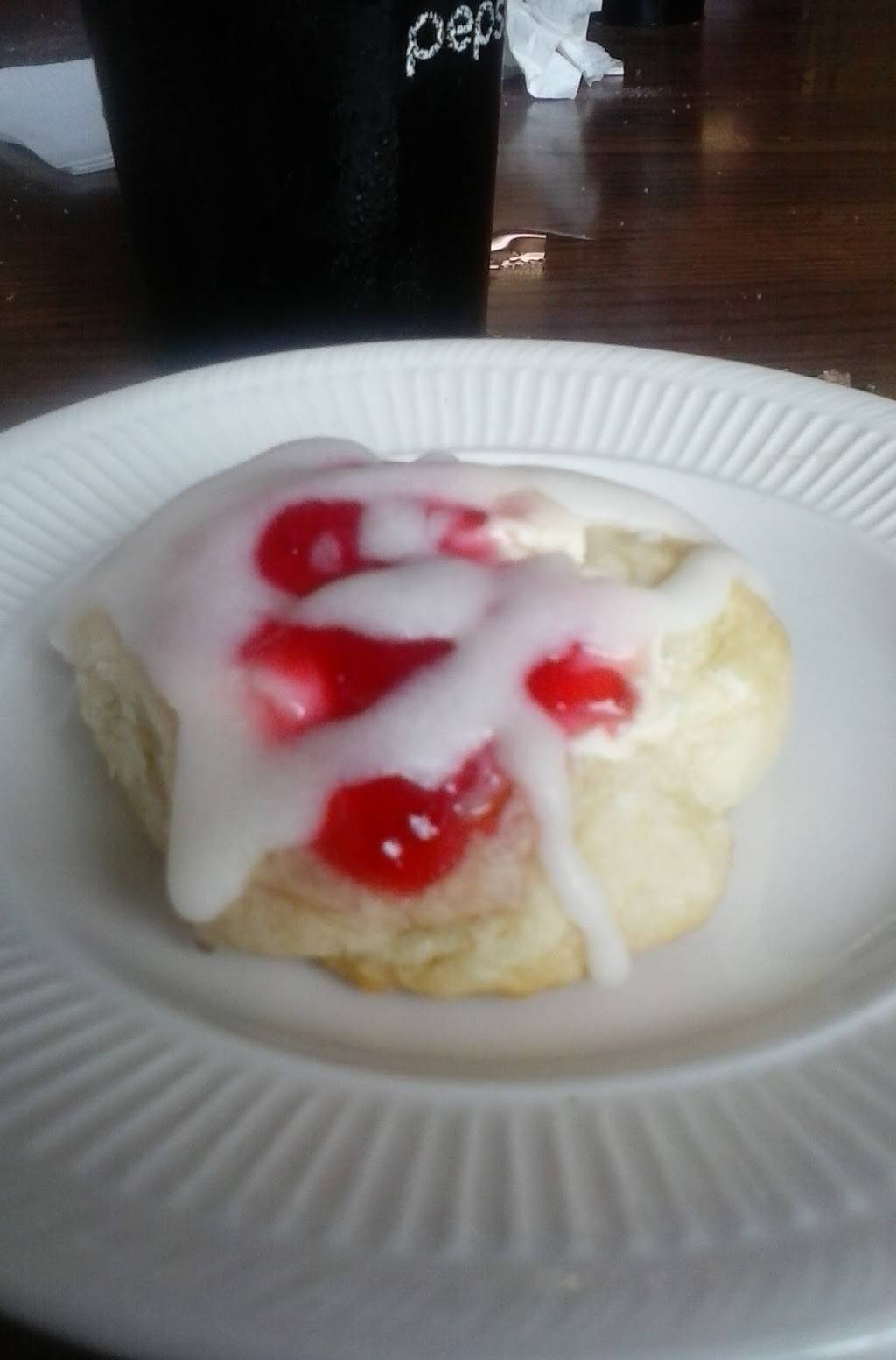 Aprils Country Kitchn | restaurant | 640 Heller Dr, Newcomerstown, OH 43832, USA | 7404984242 OR +1 740-498-4242