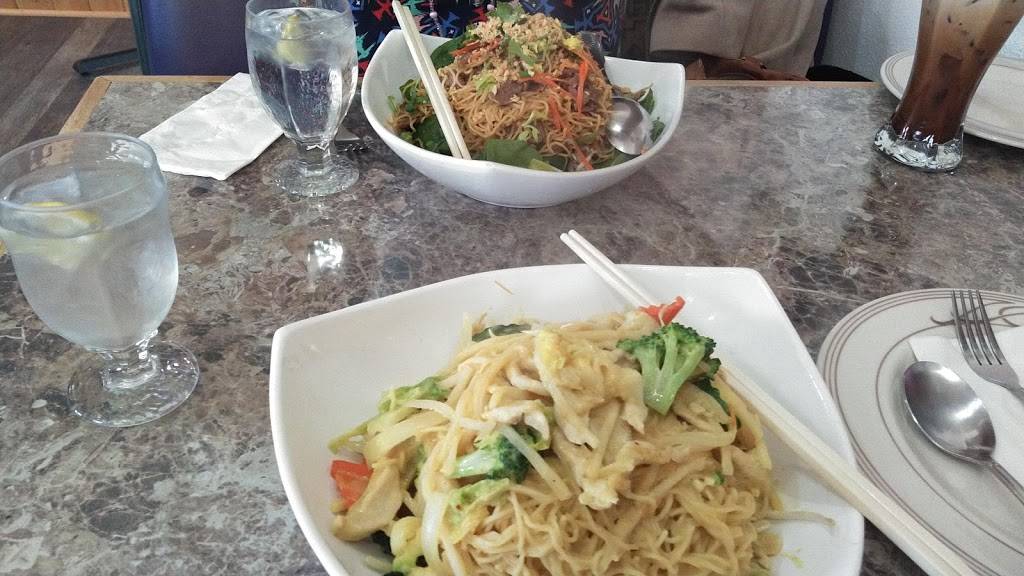 Thai Dish | restaurant | 712 Harrison Ave, Centralia, WA 98531, USA | 3603307978 OR +1 360-330-7978