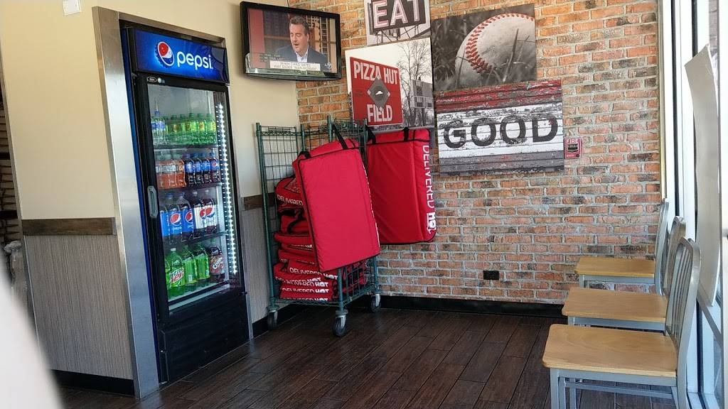 Pizza Hut | restaurant | 3038 Caton Farm Rd Unit 16, Joliet, IL 60435, USA | 8152545580 OR +1 815-254-5580