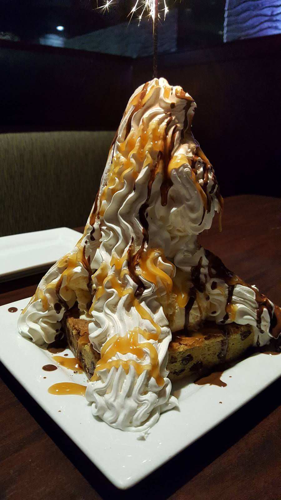 Black Rock Bar & Grill | restaurant | 41601 Ford Rd, Canton, MI 48187, USA | 7349277800 OR +1 734-927-7800