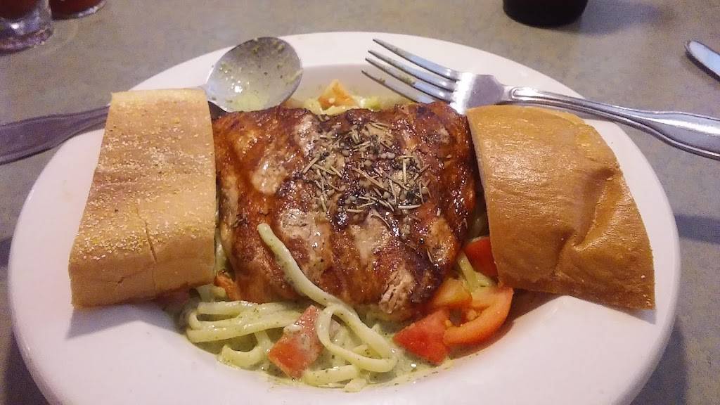 Alecs By the Sea | restaurant | 131 E Chance a La Mer NE, Ocean Shores, WA 98569, USA | 3602894026 OR +1 360-289-4026