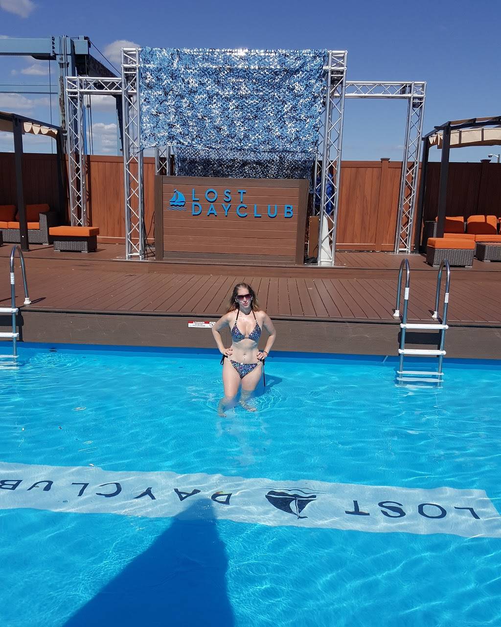 Tiki Island | restaurant | 225 Ellis St, Staten Island, NY 10307, USA | 7189481903 OR +1 718-948-1903