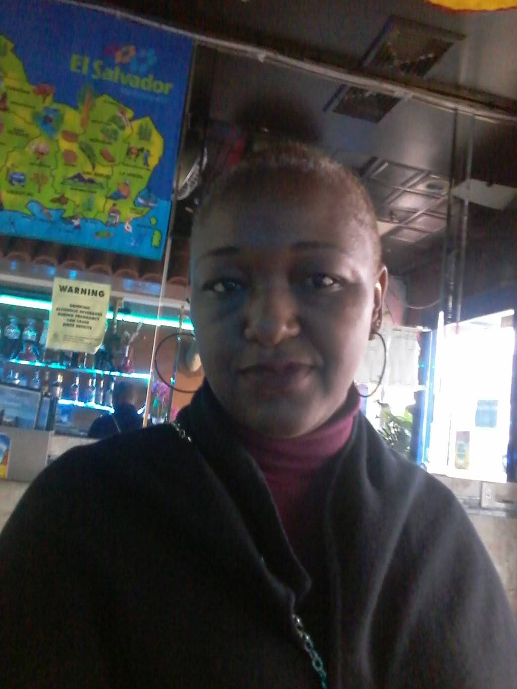 La Nueva Playita | restaurant | 149-23 Jamaica Ave, Jamaica, NY 11435, USA | 7185585541 OR +1 718-558-5541