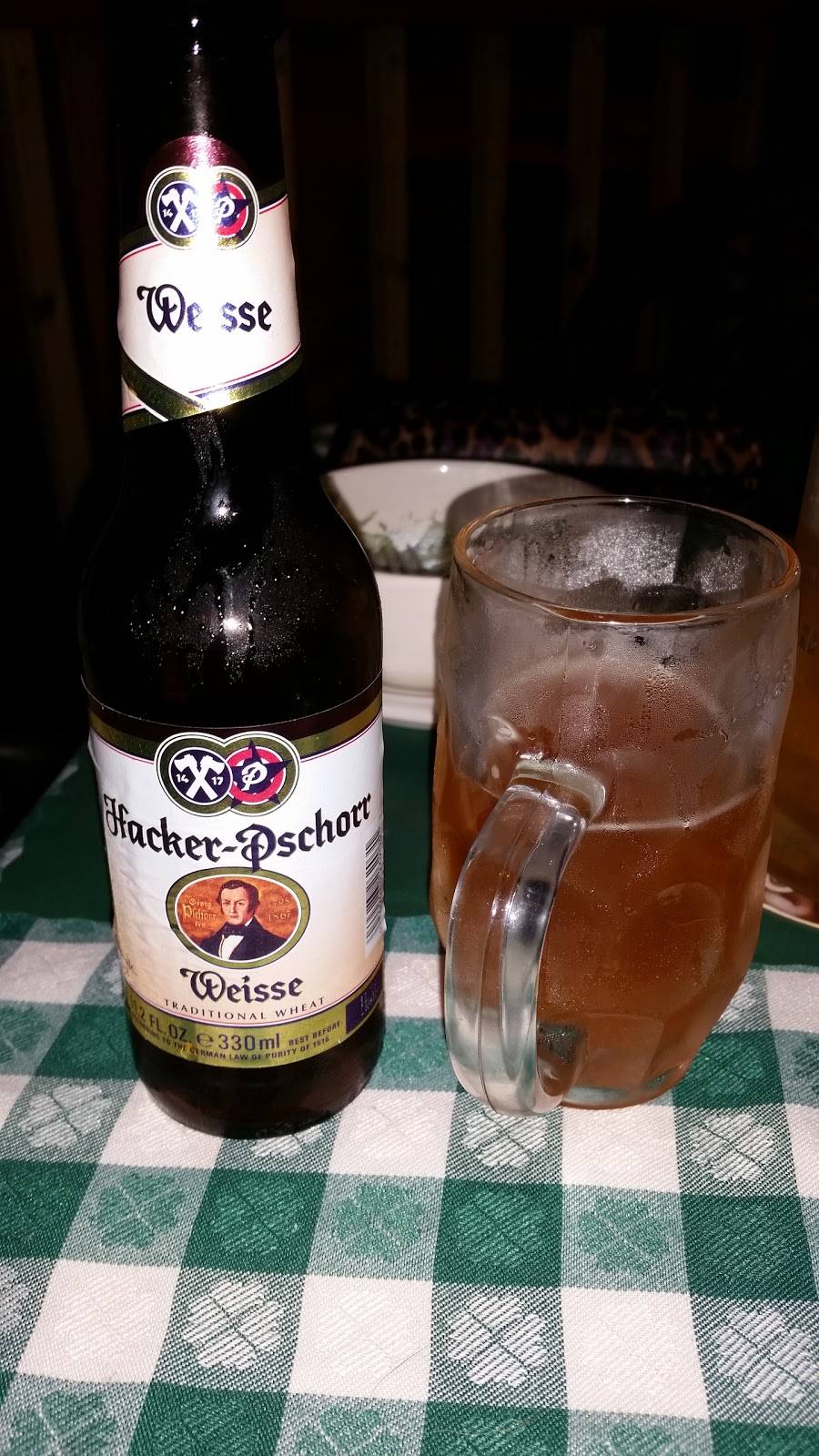 Hausgarten Edelweiss | restaurant | 125 E Clark St, Bartlett, TX 76511, USA | 5128592323 OR +1 512-859-2323