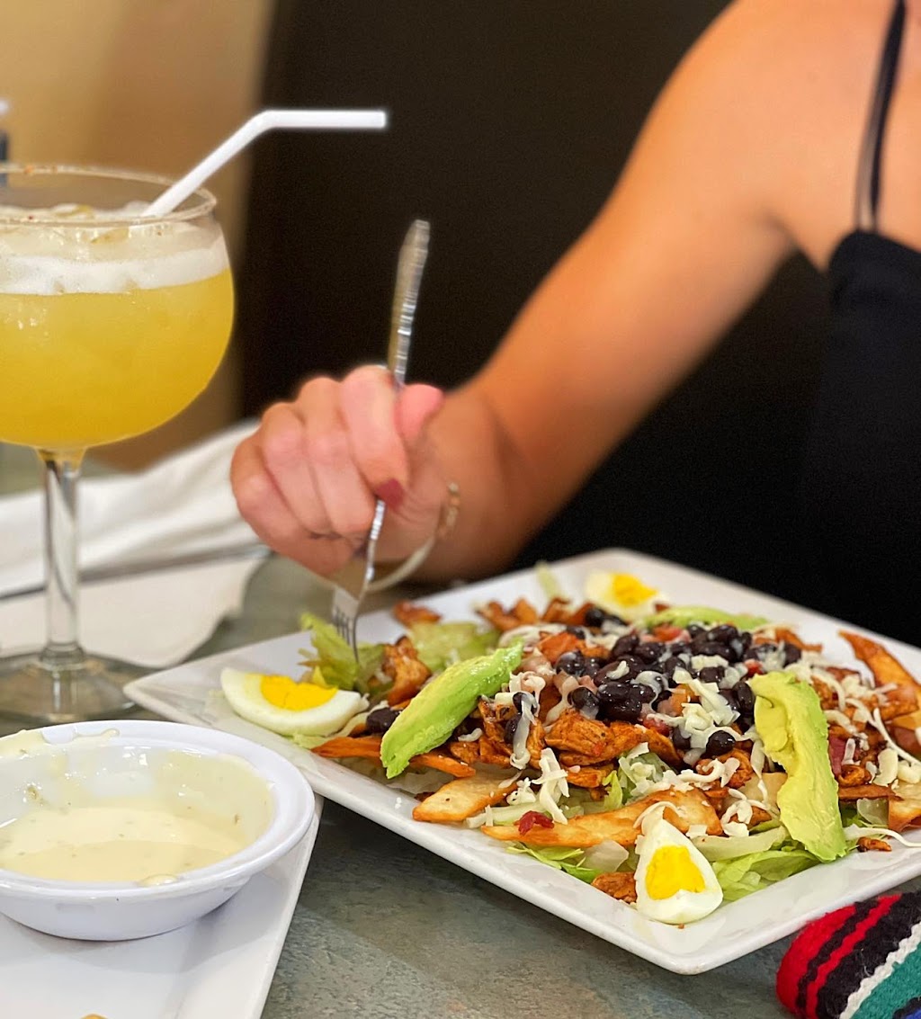 Los Perez Mexican Restaurant | restaurant | 106 N Jackson St, Shelbyville, MO 63469, USA | 5736333004 OR +1 573-633-3004
