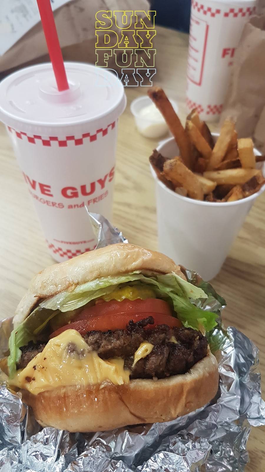 Five Guys | meal takeaway | 284 7th Ave, Brooklyn, NY 11215, USA | 7184999380 OR +1 718-499-9380