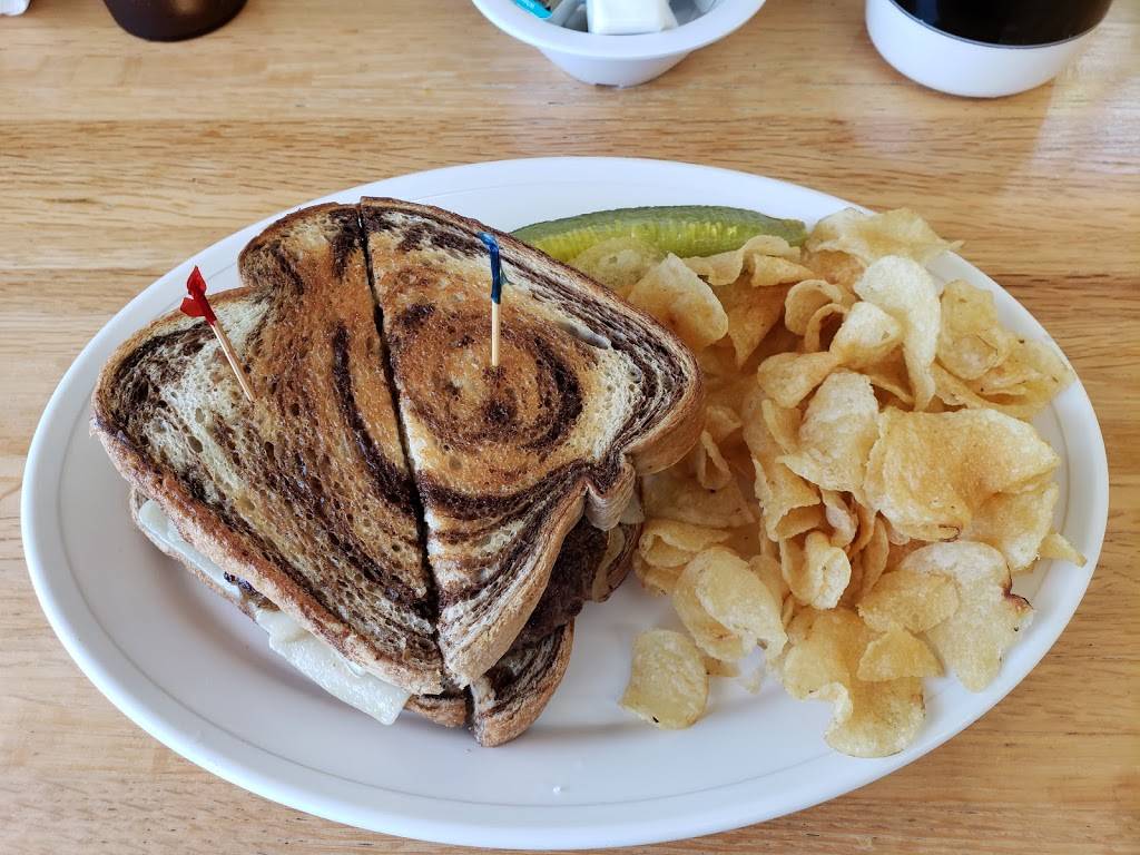 The Islands Pancake House | restaurant | 2801 unit P, Estero Blvd, Fort Myers Beach, FL 33931, USA | 2392338188 OR +1 239-233-8188