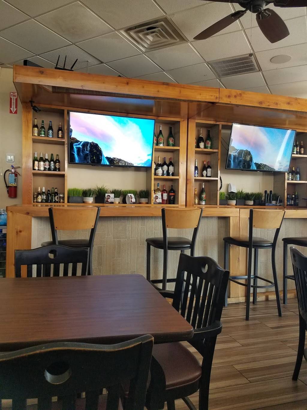 African Village Restaurant | restaurant | 3003 N Belt Line Rd, Irving, TX 75062, USA | 9725701111 OR +1 972-570-1111