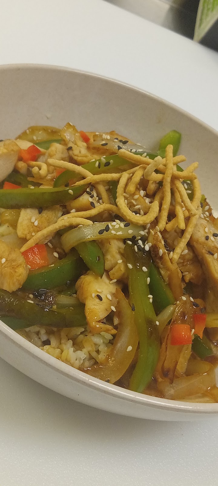 Basil Cafe & Catering | restaurant | 215 E Lexington Ave, High Point, NC 27262, USA | 3363073684 OR +1 336-307-3684