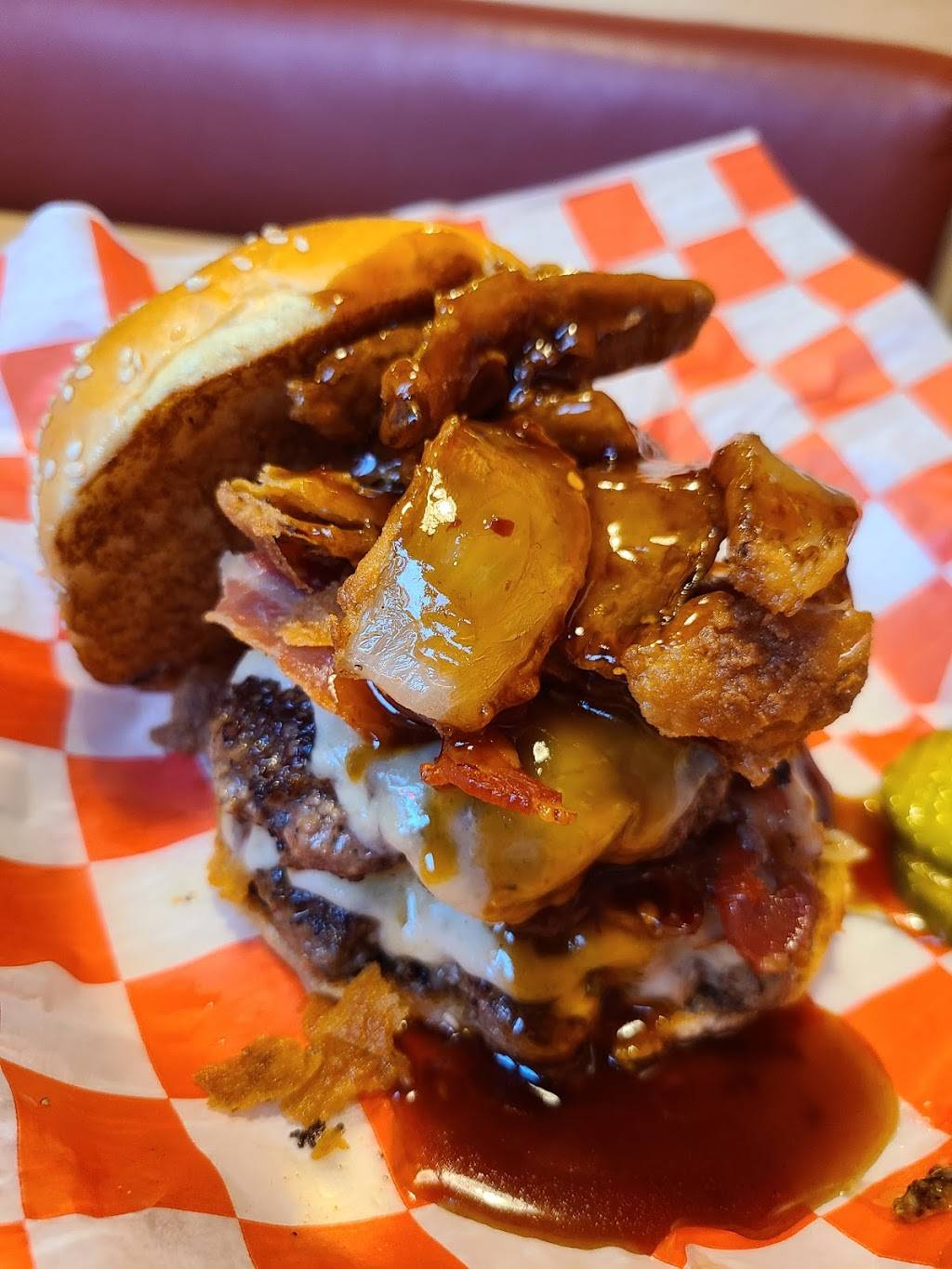 Earls Steak Sandwiches | restaurant | 99 Oak St, Dover, NH 03820, USA | 6038349659 OR +1 603-834-9659