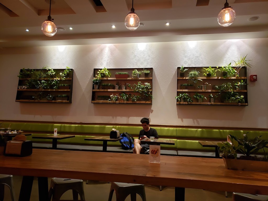 HipCityVeg | meal takeaway | 214 S 40th St, Philadelphia, PA 19103, USA | 2672444342 OR +1 267-244-4342