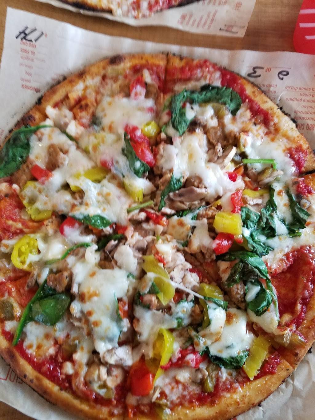 Blaze Pizza | meal takeaway | 15903 S Harlem Ave, Tinley Park, IL 60477, USA | 7082706061 OR +1 708-270-6061