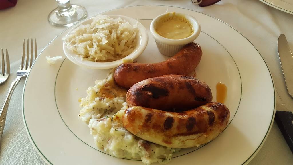 Pasquaney Restaurant & Wild Hare Tavern | restaurant | 1030 Mayhew Turnpike, Bristol, NH 03222, USA | 6037449111 OR +1 603-744-9111