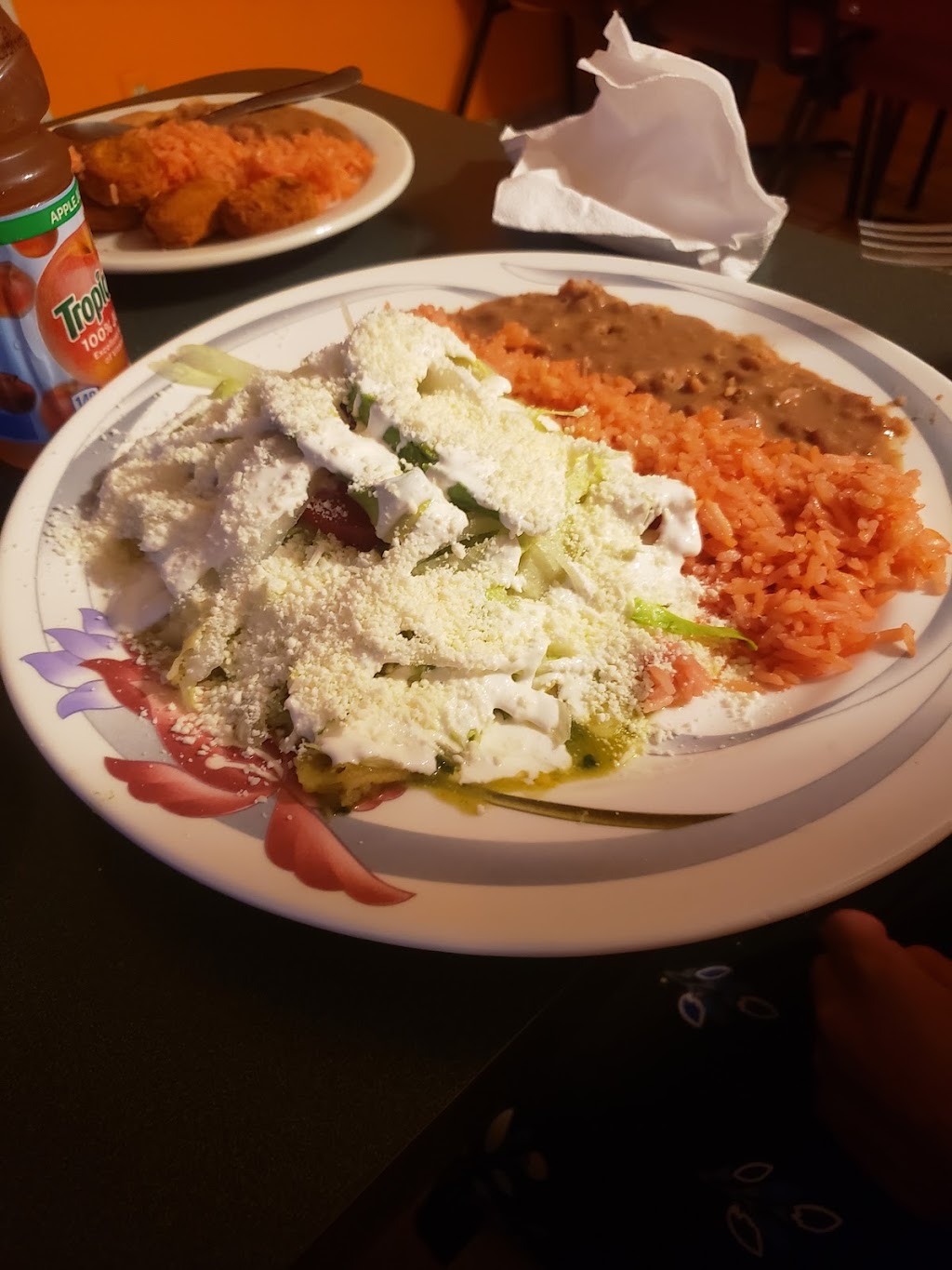 Playa & Dorada | restaurant | 307 Military Ave, Dodge City, KS 67801, USA | 6208015211 OR +1 620-801-5211