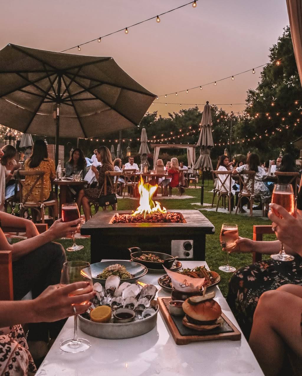 The Pony Room | restaurant | 5921 Valencia Cir, Rancho Santa Fe, CA 92067, USA | 8587596246 OR +1 858-759-6246