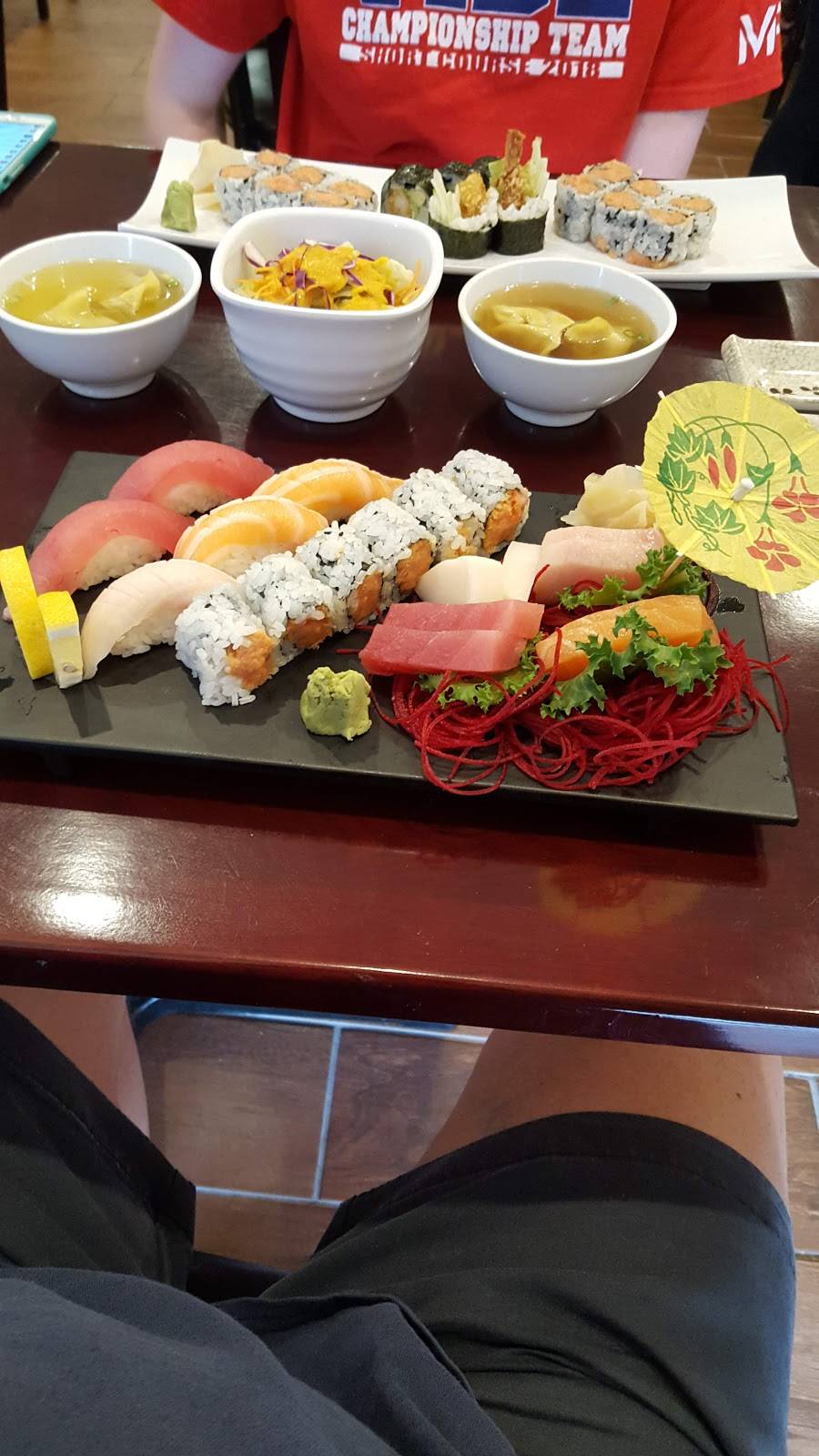 Asian Kitchen | restaurant | 934 N Bridge St, Yorkville, IL 60560, USA | 6308829590 OR +1 630-882-9590