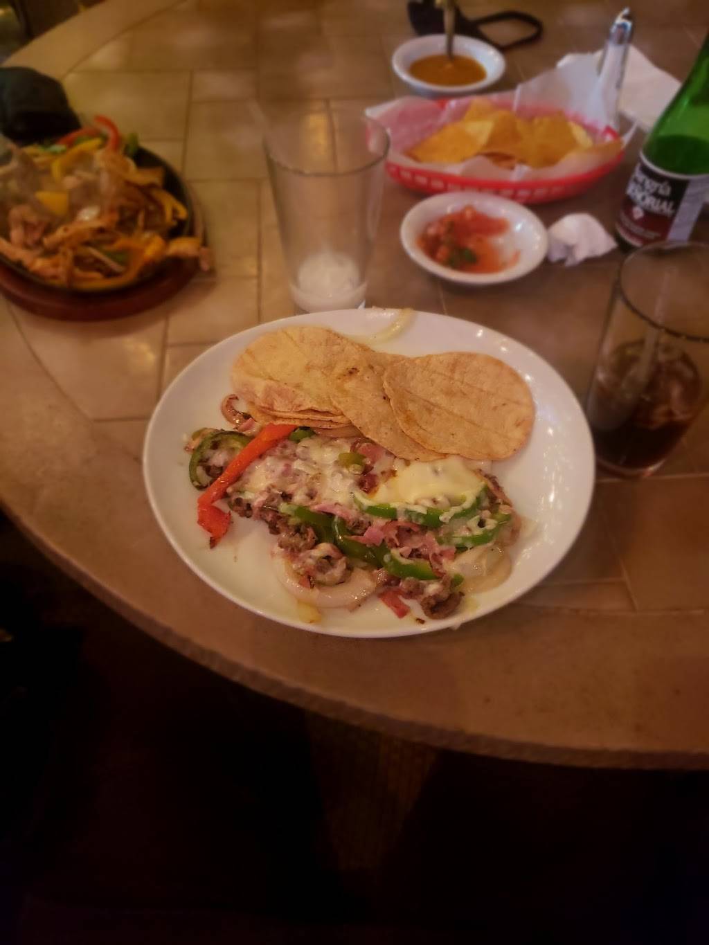 El Zocalo Authentic Mexican Cuisine | restaurant | 1100 Chicago Ave, Goshen, IN 46528, USA | 5745330330 OR +1 574-533-0330