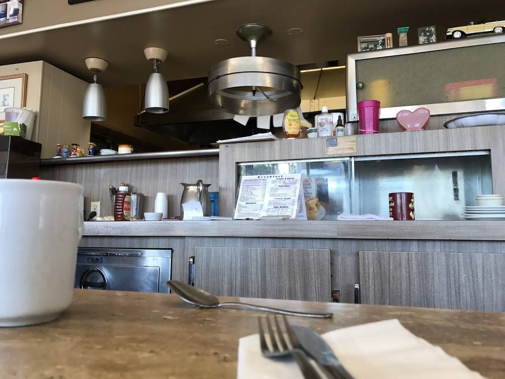 Mr Gs Coffee Shop | cafe | 1968 Pacific Coast Hwy, Lomita, CA 90717, USA | 3103254383 OR +1 310-325-4383