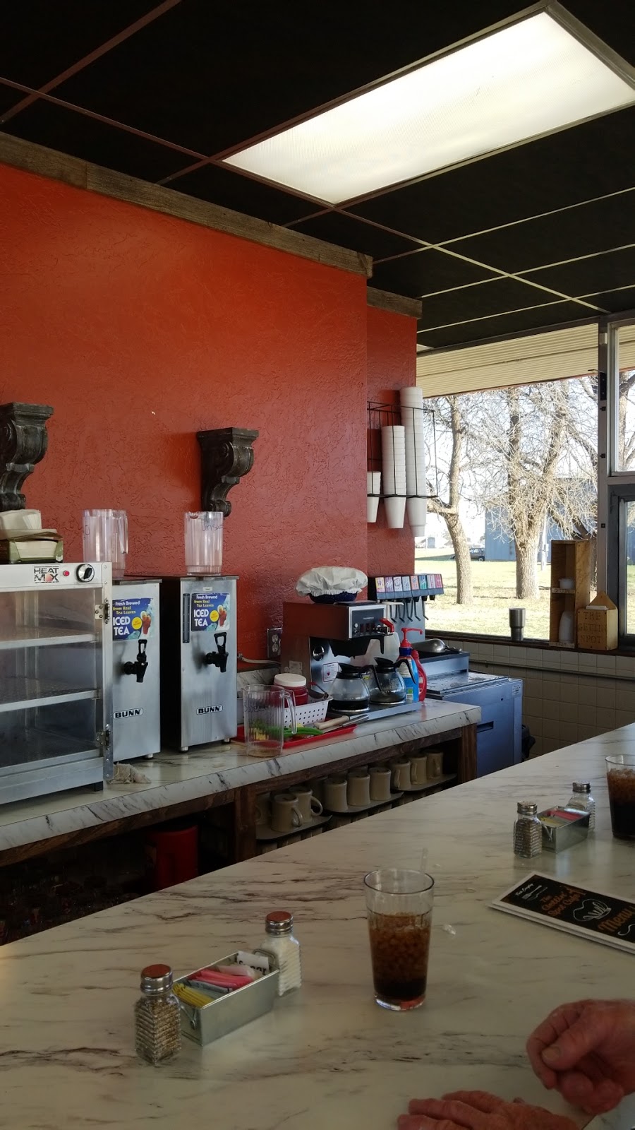 The Gettin Spot | restaurant | 1010 Houston St, Wellington, TX 79095, USA | 8064475830 OR +1 806-447-5830