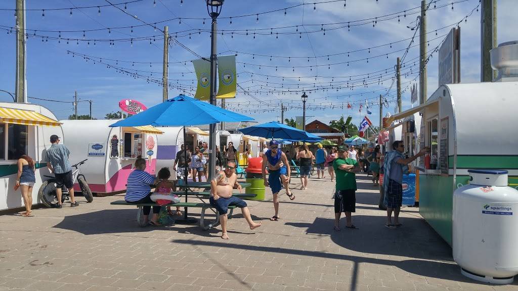 Subway | restaurant | 10 Main St, Wasaga Beach, ON L9Z 2K3, Canada | 5199951401 OR +1 519-995-1401