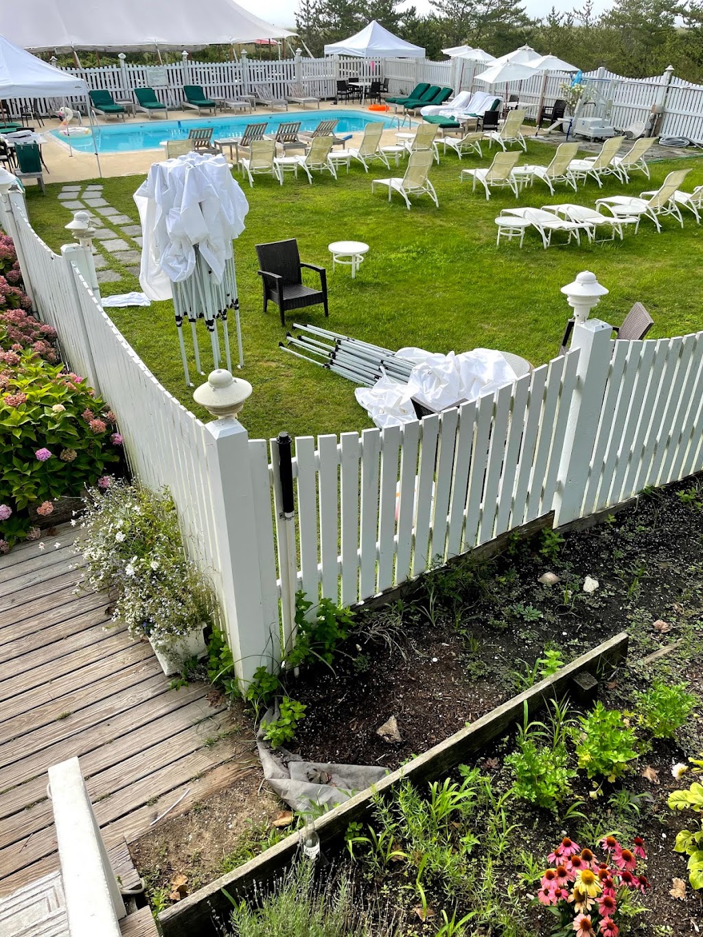 The Summer House Cottages | restaurant | 17 Ocean Ave, Nantucket, MA 02554, USA | 5082574577 OR +1 508-257-4577