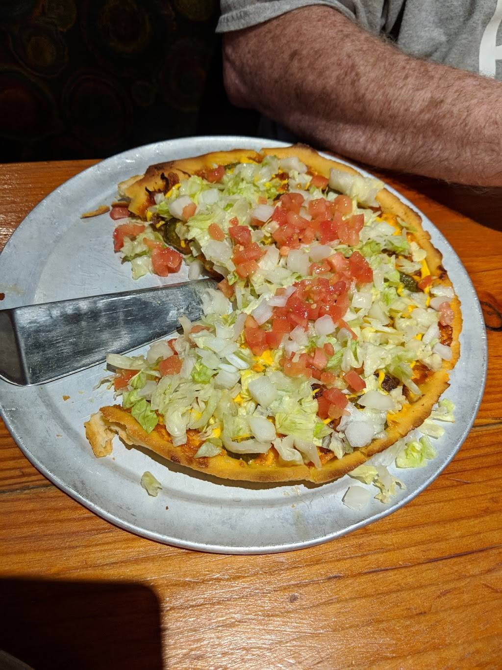 Jos Famous Pizza | restaurant | 900 S Kelly Ave, Edmond, OK 73003, USA | 4053407070 OR +1 405-340-7070