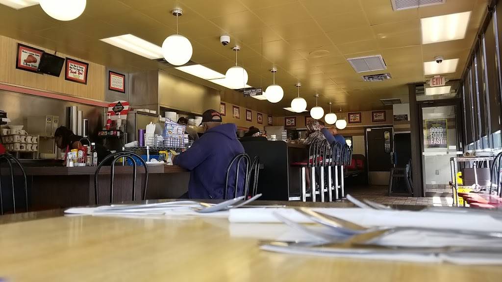 Waffle House | meal takeaway | 8185 E Main St, Ridgeland, SC 29936, USA | 8437264667 OR +1 843-726-4667