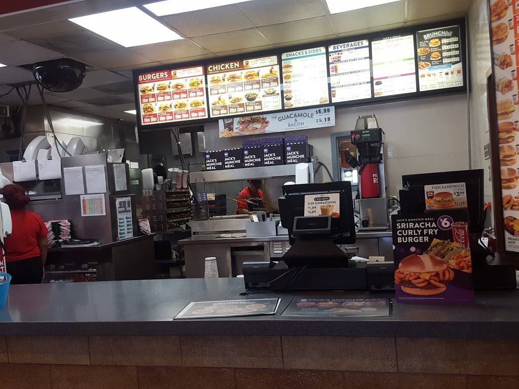 Jack in the Box | restaurant | 3308 SE Loop 820, Fort Worth, TX 76140, USA | 8175516367 OR +1 817-551-6367