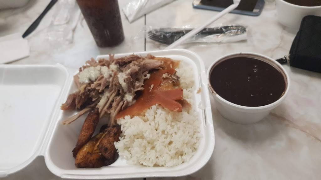 El Caribe Latin Flavor | restaurant | 3917 Palm Beach Blvd, Fort Myers, FL 33916, USA | 2392176153 OR +1 239-217-6153