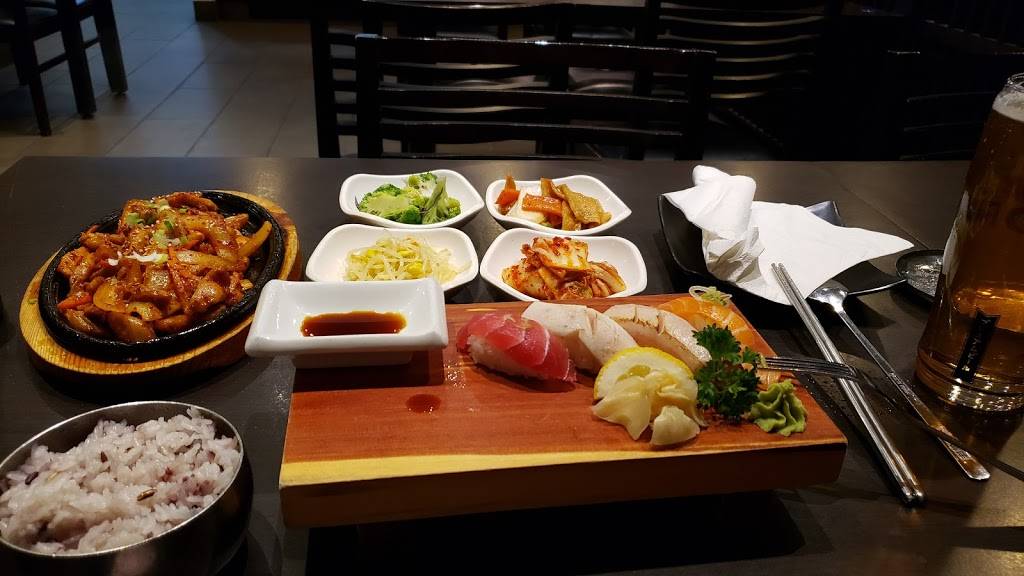 Seoul House Mississauga 서울관 미시사가 | restaurant | 265 Enfield Pl, Mississauga, ON L5B 3Y7, Canada | 9058485556 OR +1 905-848-5556