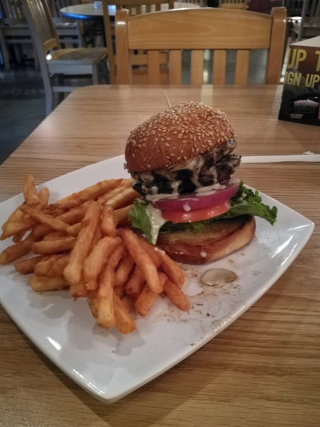 Henrys American Grill | restaurant | 237 N Stephanie St, Henderson, NV 89074, USA | 7028985100 OR +1 702-898-5100