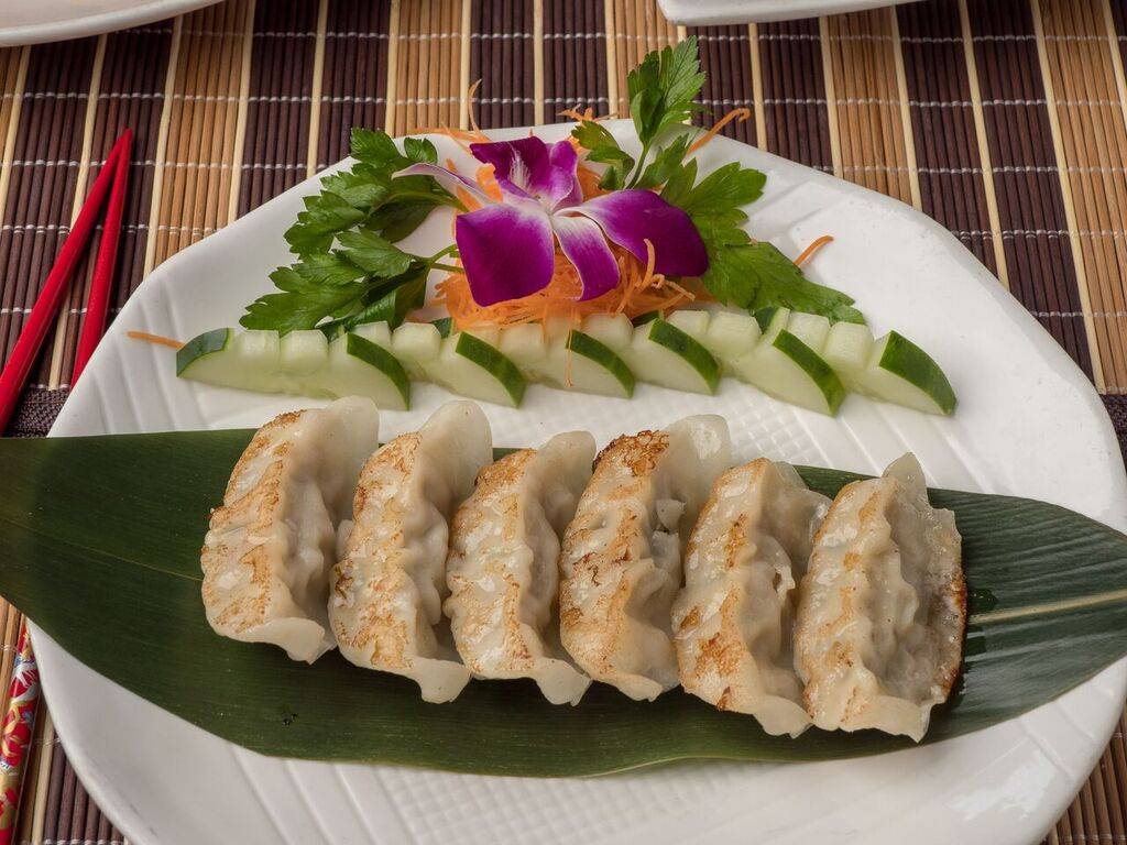 Lins Asian Cafe | restaurant | 850 E Suber Rd #100, Greer, SC 29650, USA | 8646557717 OR +1 864-655-7717