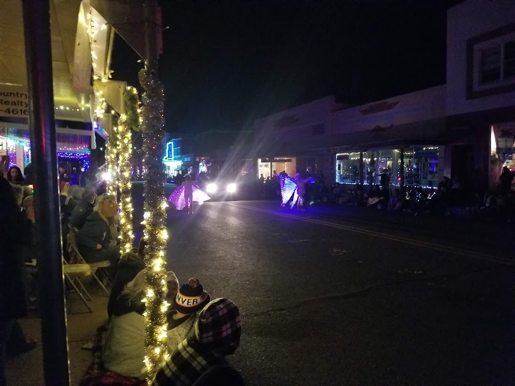 Forrests Pizza | meal takeaway | 619 N Bullard St, Silver City, NM 88061, USA | 5753881225 OR +1 575-388-1225