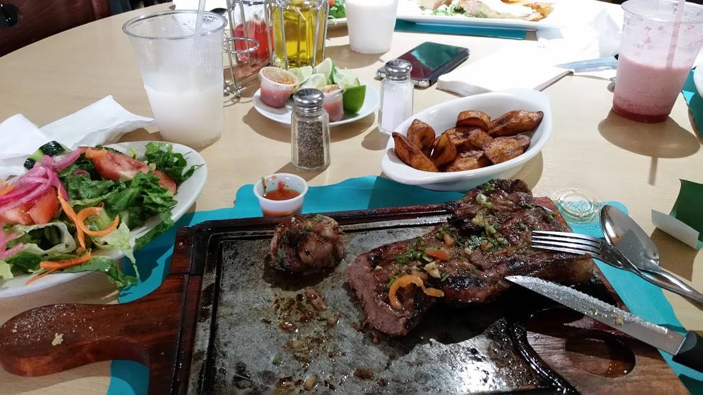 Las Palmas Restaurant | restaurant | 248 Morris Ave, Elizabeth, NJ 07208, USA | 9083550047 OR +1 908-355-0047