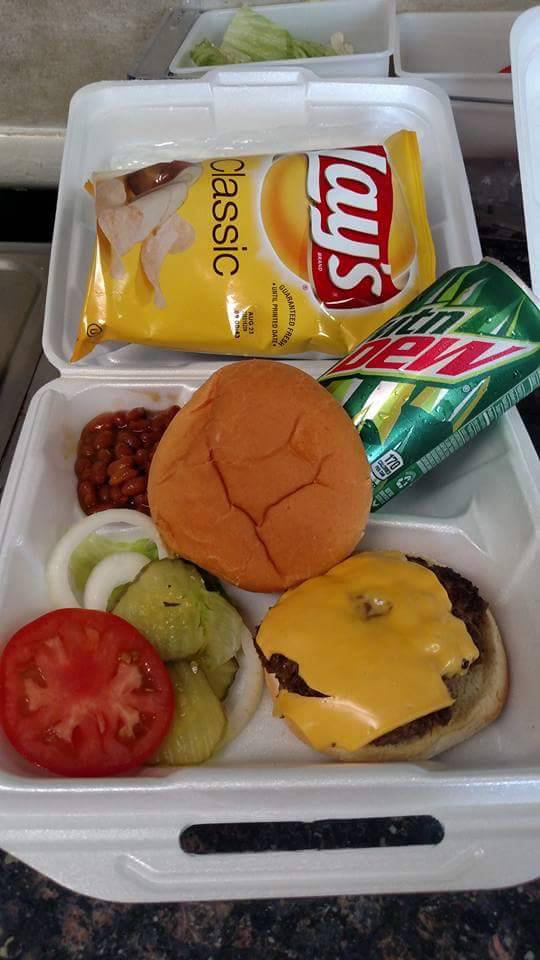 Mom & Paup Family Restaurant | restaurant | 820 16th St, Central City, NE 68826, USA | 3089465099 OR +1 308-946-5099