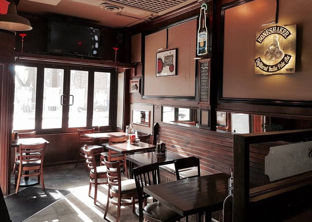 Gabbys | restaurant | 2076 Queen St E, Toronto, ON M4E 1E1, Canada | 4166995699 OR +1 416-699-5699